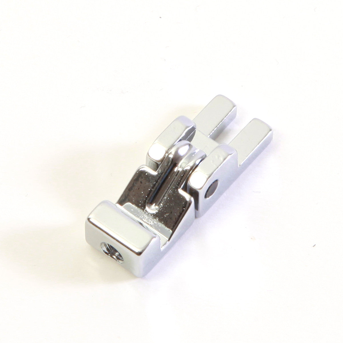 IBANEZ Saitenreiter - chrom für 2. und 5. Saite des SLT101 Tremolos