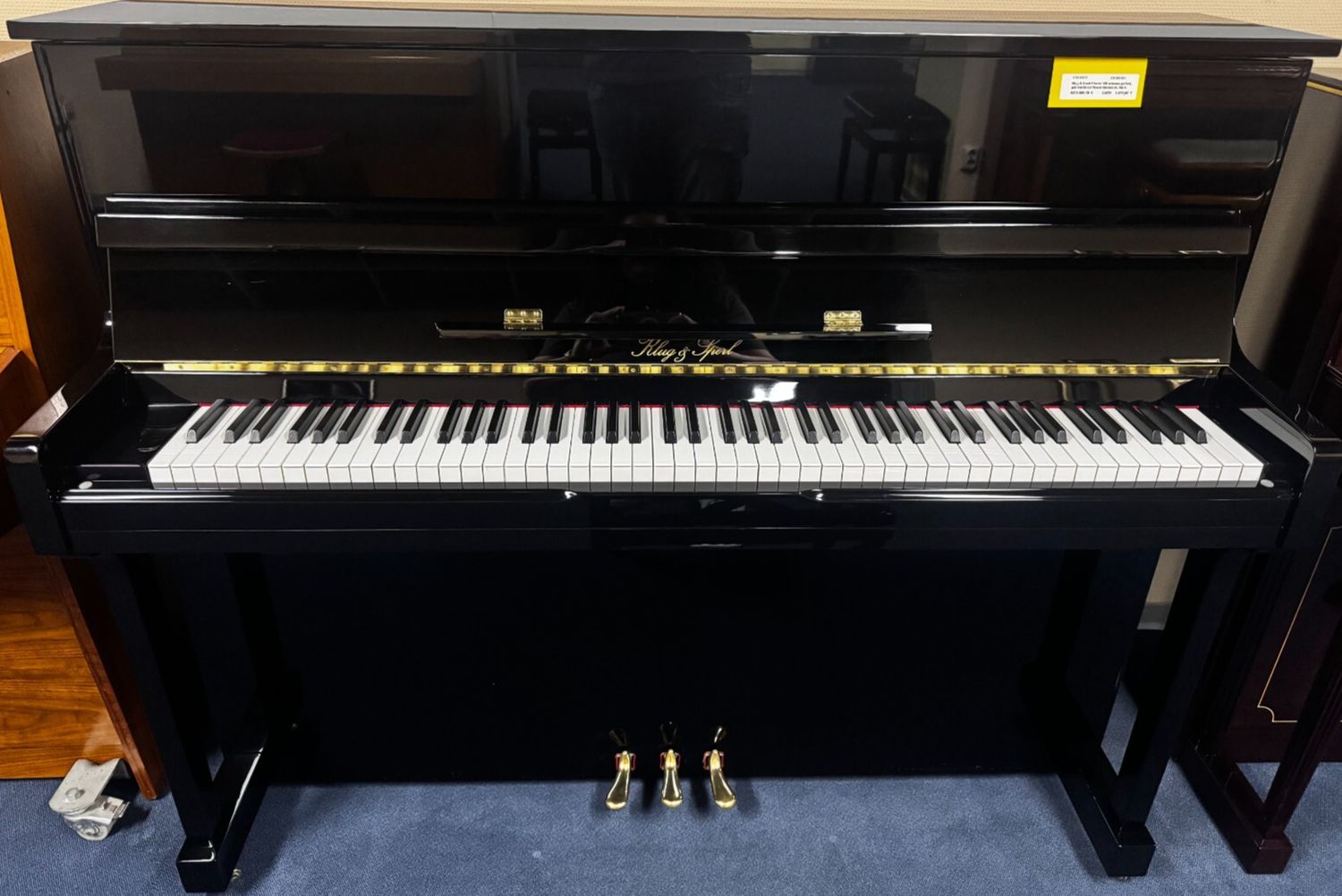 Klug & Sperl , 120cm, schwarz poliert Kd.A.