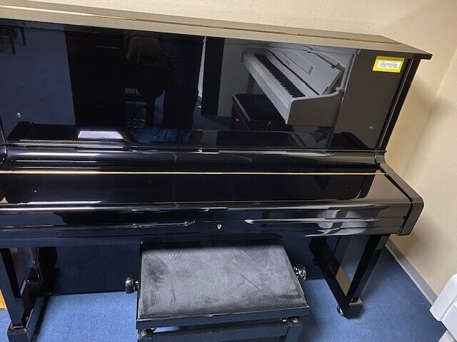 Yamaha Klavier U1A