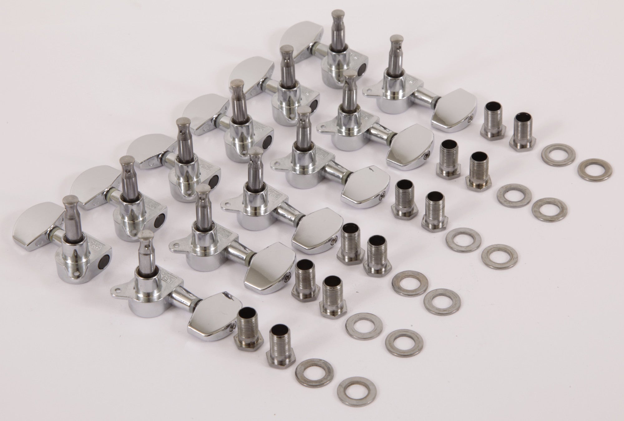 IBANEZ Akustikgitarre Mechanik Set - 6 x links/6 x rechts - chrom - Auslaufmodell & nur Lagerbestand Ersatzmodell 2MG0020L/2MG0020R-CH